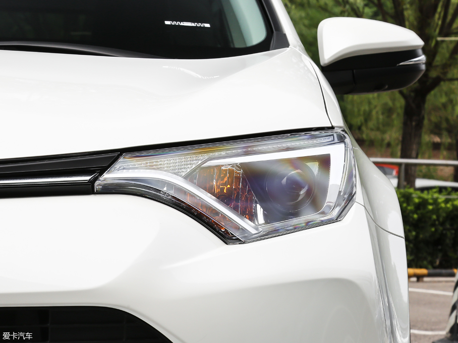 2019RAV4s 2.0L CVTm VI