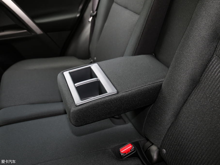 2019RAV4s 2.0L CVTm VI