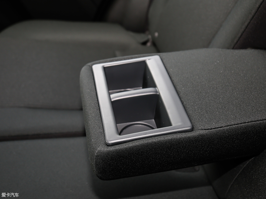 2019RAV4s 2.0L CVTm VI