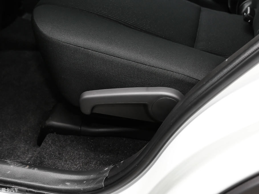 2019RAV4s 2.0L CVT(q)m VI