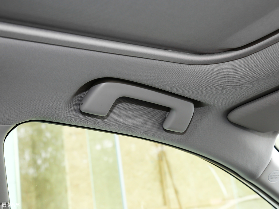 2019RAV4s 2.0L CVT(q)m VI