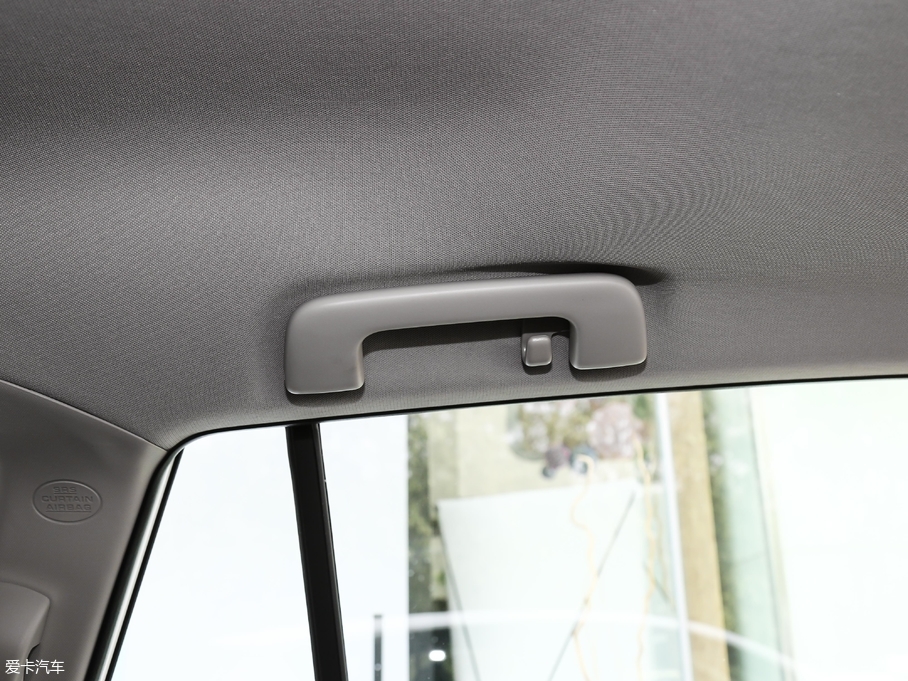 2019RAV4s 2.0L CVTm VI