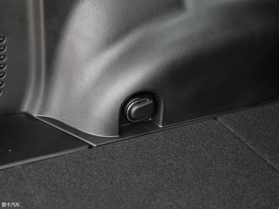 2019RAV4s 2.0L CVT(q)m VI