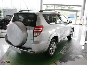 2009款2.4L 手动四驱豪华导航版 整体外观