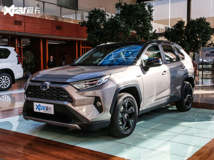 5l cvt四驱旗舰版 2020款rav4荣放 双擎 2.5l cvt四驱精英plus版 2.