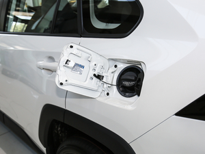 20202.5L CVT򌾫Ӣ w