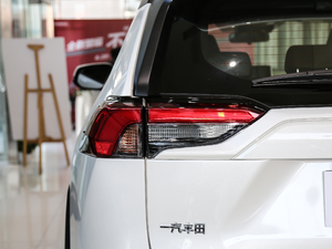 20202.5L CVT򌾫Ӣ ^