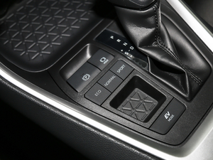 20202.5L CVT򌾫Ӣ п؅^