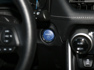 20202.5L CVT򌾫Ӣ п؅^