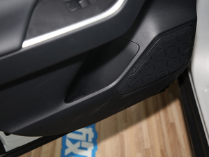 20202.5L CVT򌾫ӢPlus g