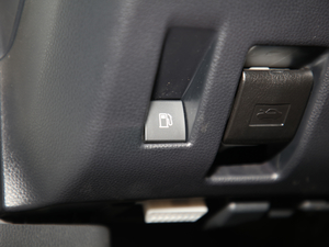 20202.5L CVT򌾫ӢPlus п؅^