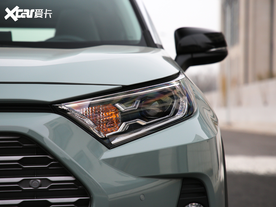 2020RAV4s 2.0L CVT(q)F