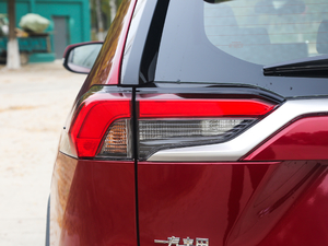 20202.0L CVT(q)F (x)(ji)^