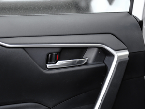 20202.0L CVT(q)L(fng)а g