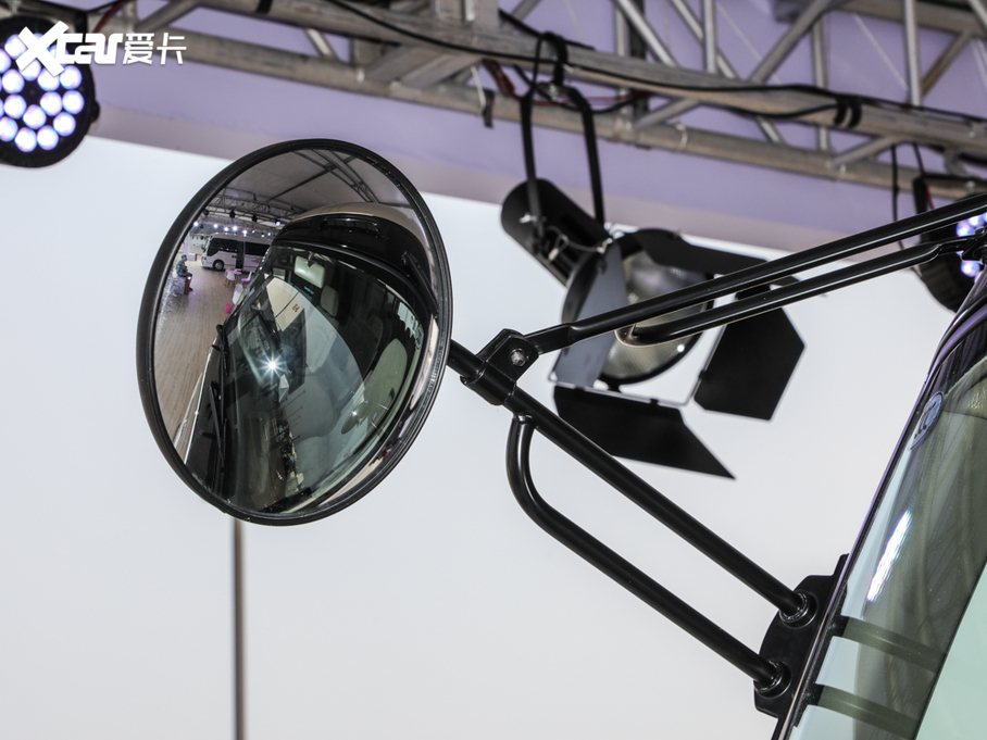 2020˹_(d) 4.0L A 20 