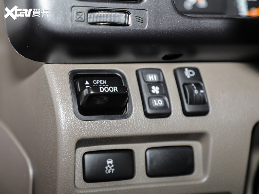 2020���˹�_ 4.0L ���A 20�� ����