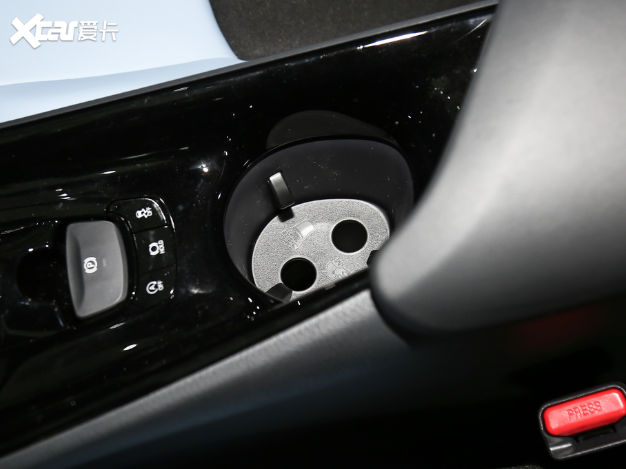 2020ȝIZOA 2.0L CARE