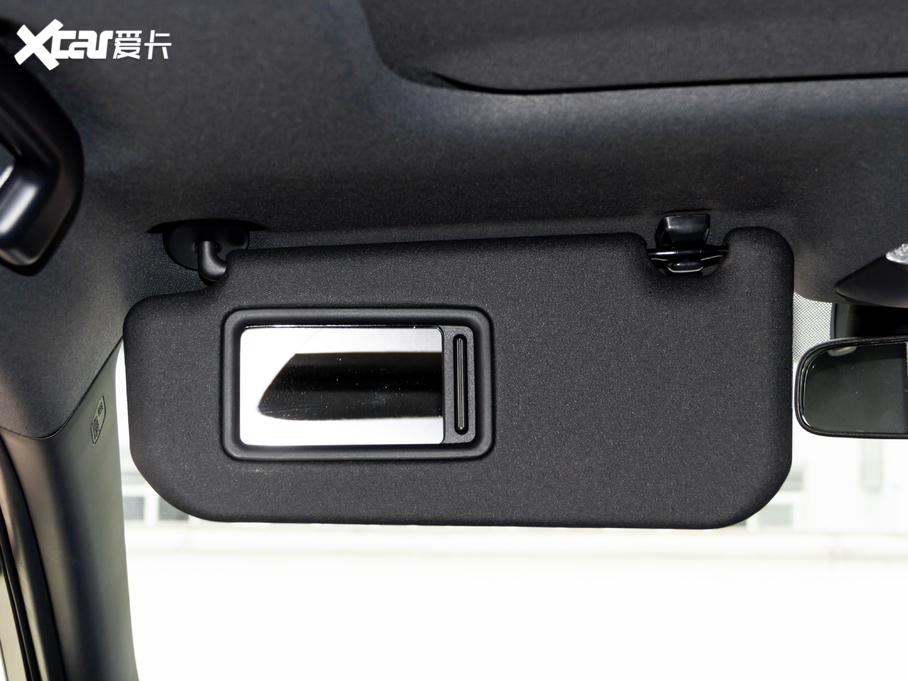 2020���ȝ�IZOA 2.0L ���Y��