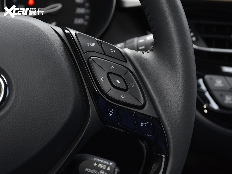 2020���ȝ�IZOA 2.0L ���Ű�