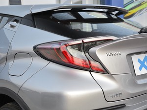 2020款2.0L 奕炫版 细节外观