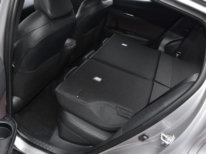 2020款2.0L 奕炫版 空间座椅