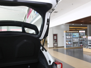 2020款2.0L 奕享版 空间座椅