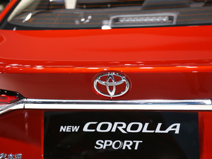 20211.2T S-CVT \Ӱ ^