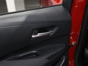 20211.2T S-CVT \Ӱ g