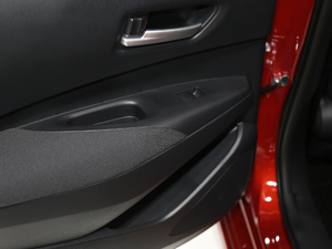 20211.2T S-CVT \Ӱ g