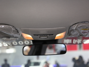 20211.2T S-CVT \Ӱ g