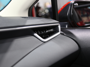 20211.2T S-CVT \Ӱ п؅^