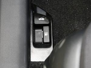 20211.2T S-CVT Ӣ п؅^(q)