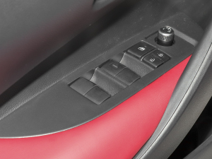 2021TNGA 1.5L CVT GR SPORT\Ӱ {܇ƅ^(q)	