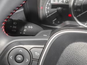 2021TNGA 1.5L CVT GR SPORT\Ӱ п؅^(q)