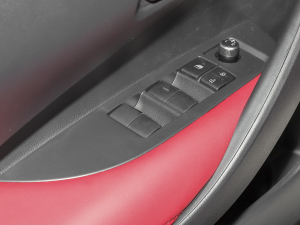 2021TNGA 1.5L CVT GR SPORT\Ӱ п؅^