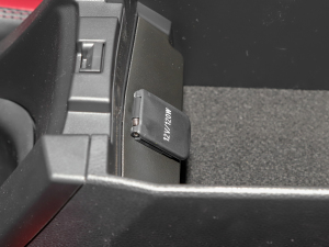 2021TNGA 1.5L CVT GR SPORT\Ӱ п؅^(q)