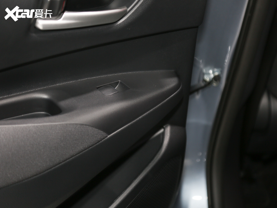 2021_p p 1.8L E-CVTӢ