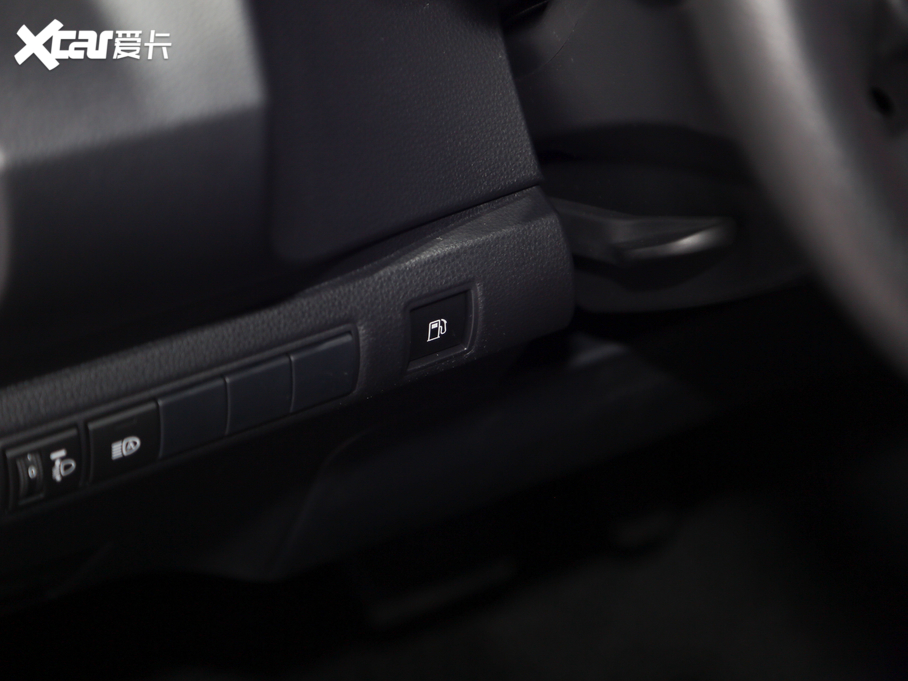 2021_p p 1.8L E-CVTӢ