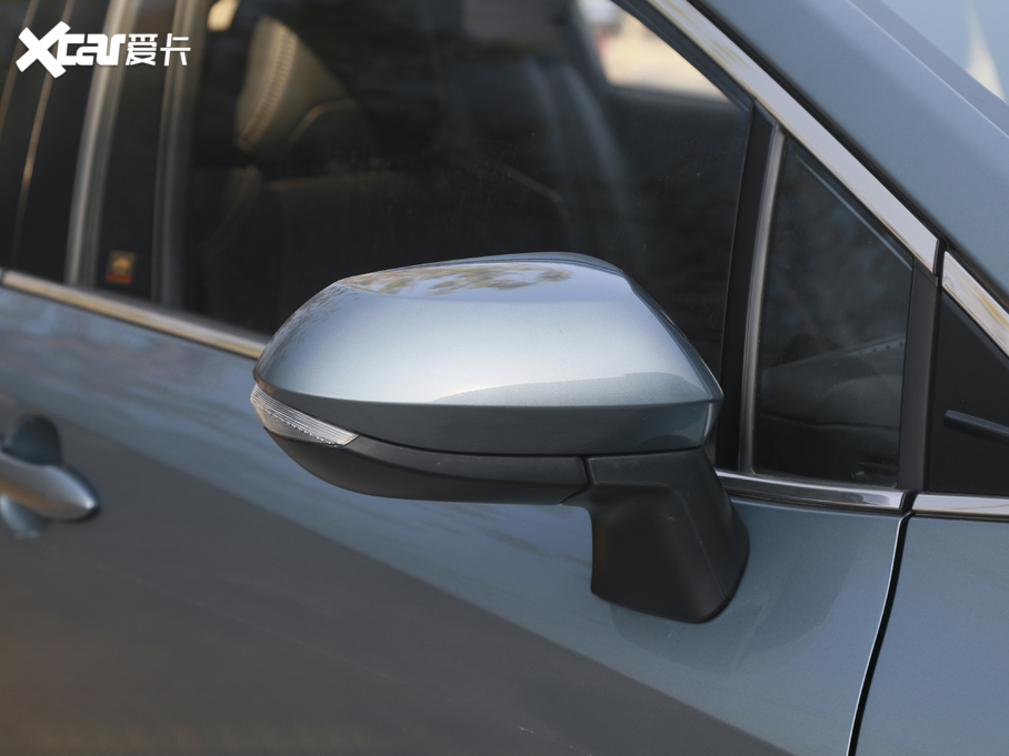 2021_p p 1.8L E-CVTŞ