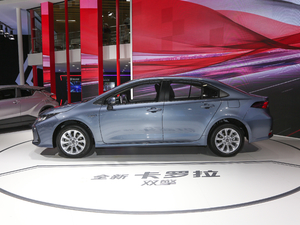 2021p 1.8L E-CVTӢ w^