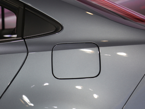 2021p 1.8L E-CVTӢ ^