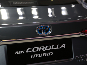 2021p 1.8L E-CVTӢ ^