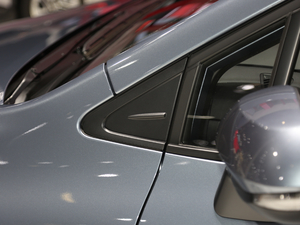 2021p 1.8L E-CVTӢ ^