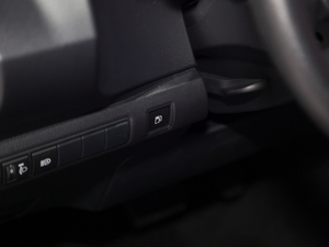 2021p 1.8L E-CVTӢ п؅^