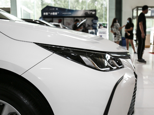 2021p 1.8L E-CVTӢ ^