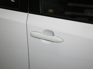 2021p 1.8L E-CVTӢ ^