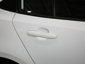 2021p 1.8L E-CVTӢ ^