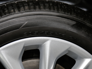 2021p 1.8L E-CVTӢ ݆̥ߴ