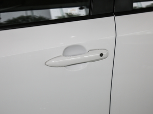 2021p 1.8L E-CVTӢ {T