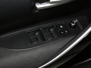 2021p 1.8L E-CVTӢ {܇ƅ^	